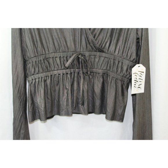 Marc New York Andrew Marc Womens Shimmery Grey Peplum Top L NWT Grunge Goth - Picture 3 of 5